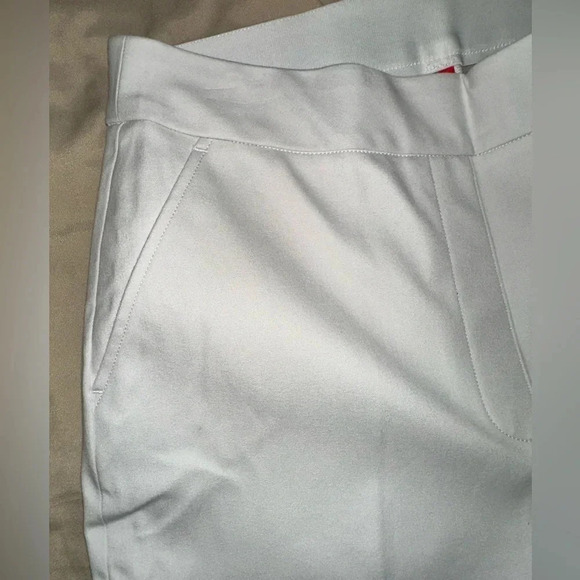 Spanx Silver Linings On-the-Go Slim Straight Ankle Pant White sz Medium - NWT - Picture 5 of 7